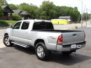 2005 TOYOTA TACOMA DOUBLE CAB