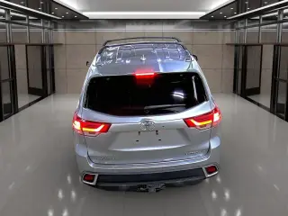 2017 Toyota HIGHLANDER