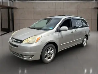 2005 Toyota SIENNA