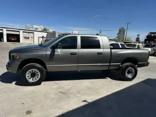 2006 DODGE RAM 2500 MEGA CAB