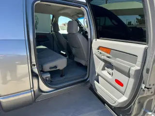 2006 DODGE RAM 2500 MEGA CAB