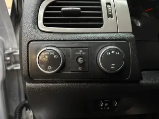 2014 Chevrolet SILVERADO 3500 HD CREW CAB