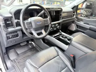 2023 Ford F250 SUPER DUTY CREW CAB