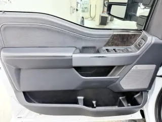 2023 Ford F250 SUPER DUTY CREW CAB