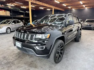 2021 Jeep GRAND CHEROKEE