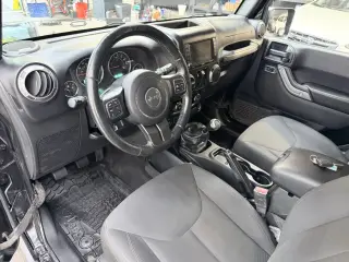 2018 Jeep WRANGLER