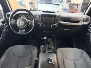 2018 Jeep WRANGLER