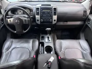 2012 Nissan FRONTIER CREW CAB