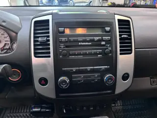 2012 Nissan FRONTIER CREW CAB