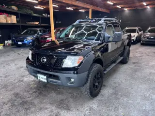 2012 Nissan FRONTIER CREW CAB