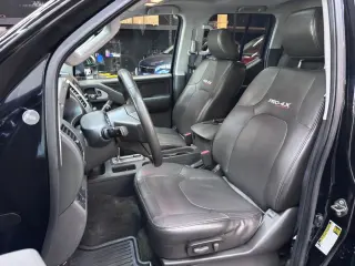 2012 Nissan FRONTIER CREW CAB