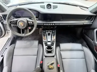 2026 Porsche 911
