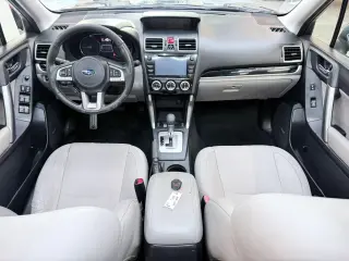 2017 Subaru FORESTER