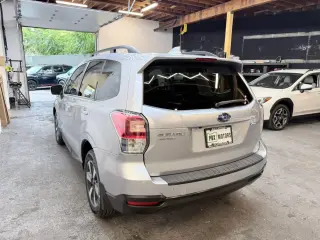 2018 Subaru FORESTER
