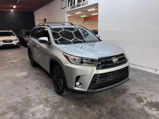 2017 Toyota HIGHLANDER