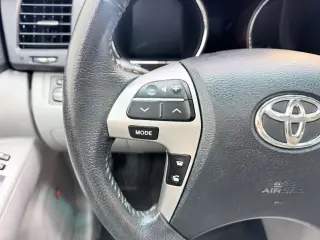 2013 Toyota HIGHLANDER