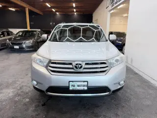 2013 Toyota HIGHLANDER