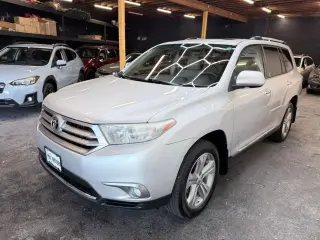 2013 Toyota HIGHLANDER