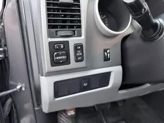 2016 Toyota SEQUOIA