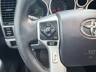 2016 Toyota SEQUOIA
