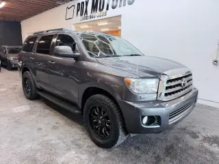 2016 Toyota SEQUOIA