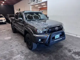 2015 Toyota TACOMA DOUBLE CAB