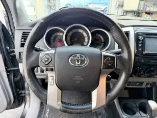 2015 Toyota TACOMA DOUBLE CAB