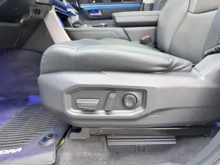 2024 Toyota TUNDRA HYBRID CREWMAX