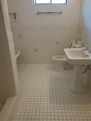SHOWER'S & TILE WORK