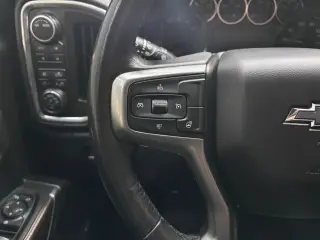 2020 Chevrolet SILVERADO 1500 CREW CAB