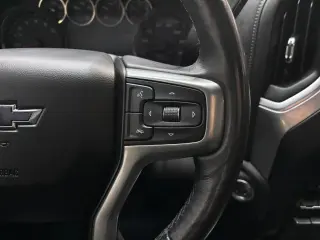 2020 Chevrolet SILVERADO 1500 CREW CAB