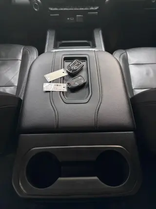 2020 Chevrolet SILVERADO 1500 CREW CAB