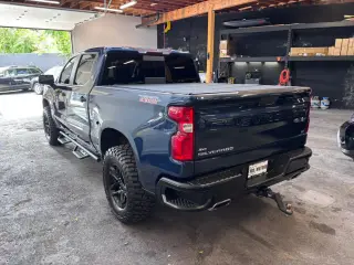 2020 Chevrolet SILVERADO 1500 CREW CAB