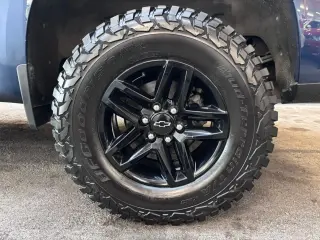 2020 Chevrolet SILVERADO 1500 CREW CAB