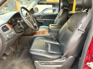 2014 Chevrolet SUBURBAN 1500