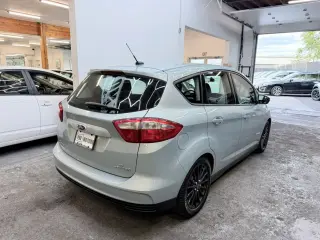 2013 Ford C-MAX HYBRID