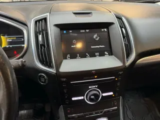 2016 Ford EDGE