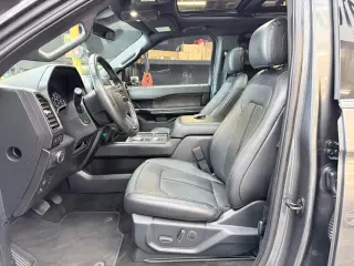 2020 Ford EXPEDITION
