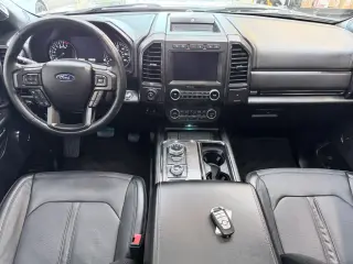 2020 Ford EXPEDITION