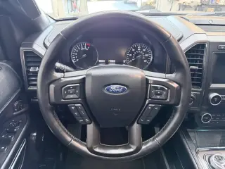 2020 Ford EXPEDITION