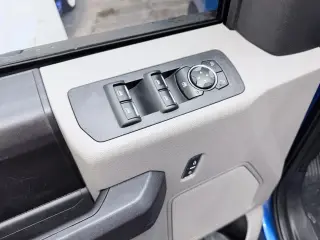 2016 Ford F150 SUPERCREW CAB