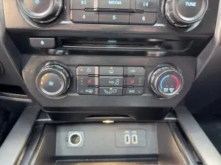 2016 Ford F150 SUPERCREW CAB