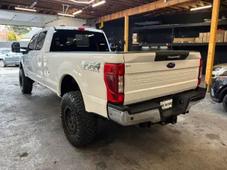 2020 Ford F250 SUPER DUTY CREW CAB
