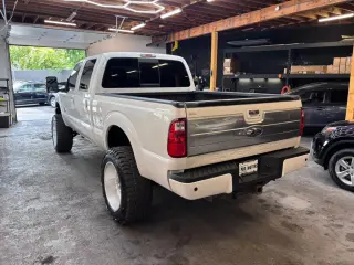 2015 Ford F250 SUPER DUTY CREW CAB