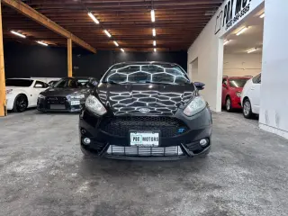 2015 Ford FIESTA