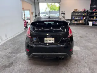 2015 Ford FIESTA