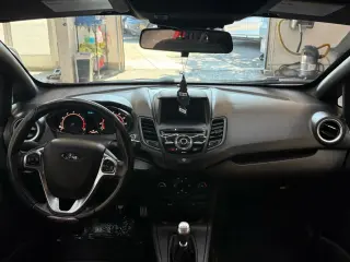 2016 Ford FIESTA