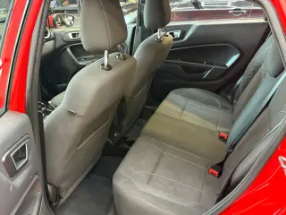 2016 Ford FIESTA