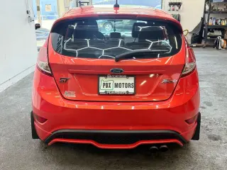 2016 Ford FIESTA