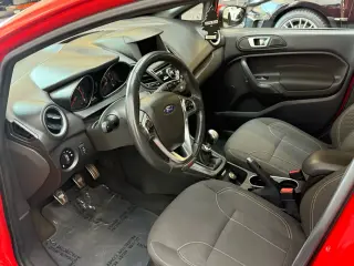 2016 Ford FIESTA
